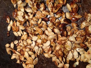 cinnamon butter pumpkin seeds